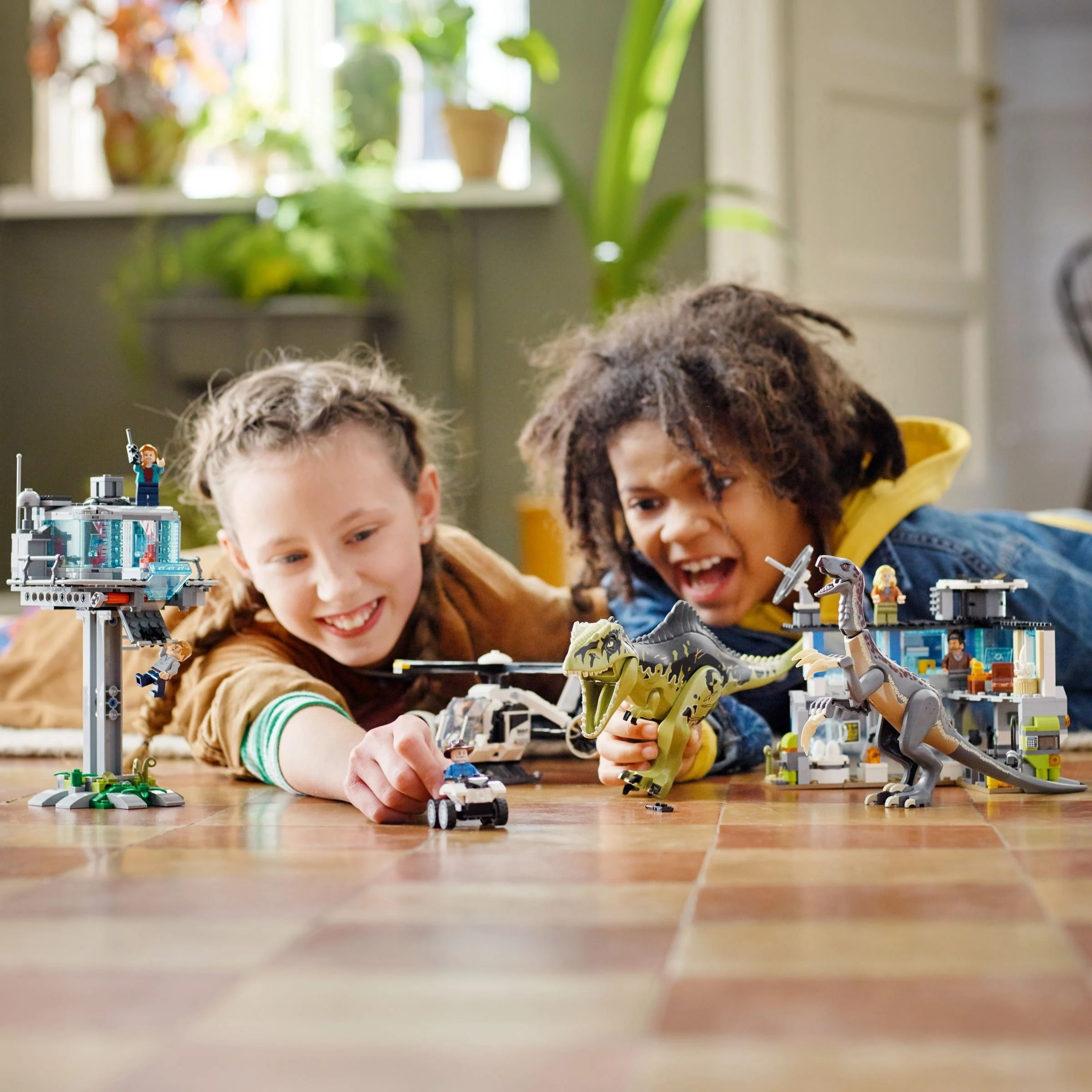 LEGO® 76949 Atak giganotozaura i terizinozaura - zdjęcie 6