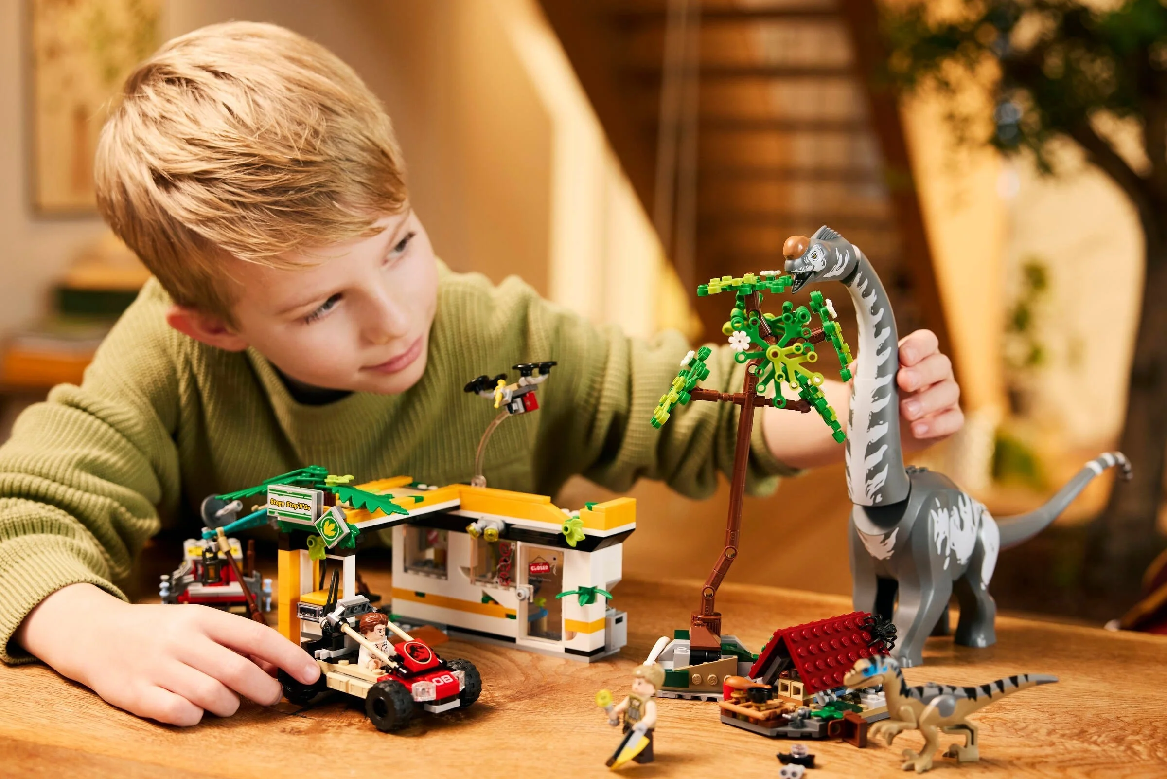 LEGO® 76973 Na tropie tytanozaura i raptora - zdjęcie 4