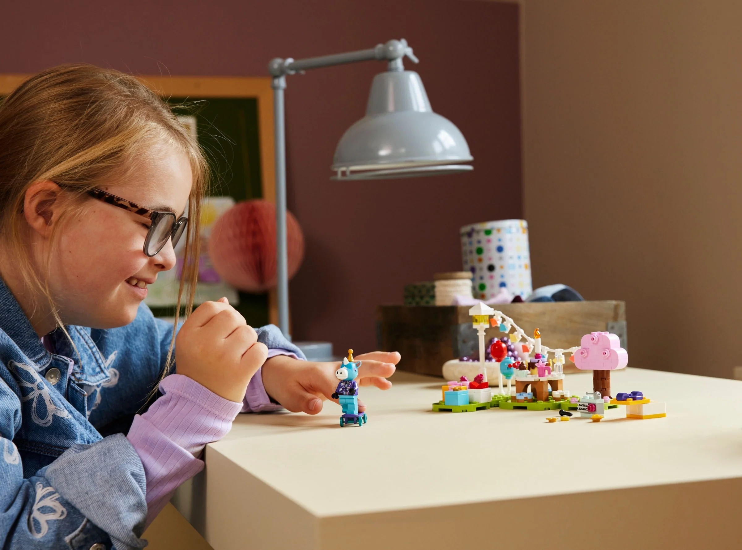 LEGO® 77046 Przyjęcie urodzinowe Juliana - zdjęcie 6