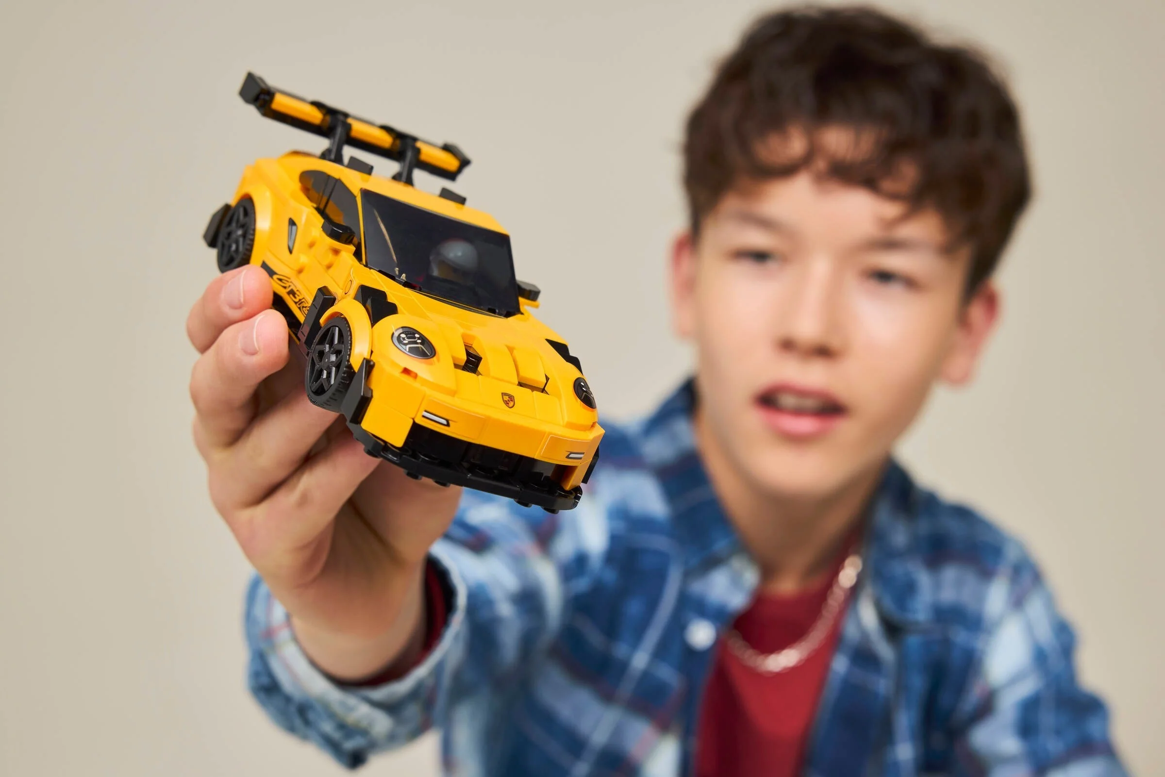 LEGO® 77239 Supersamochód Porsche 911 GT3 RS - zdjęcie 8