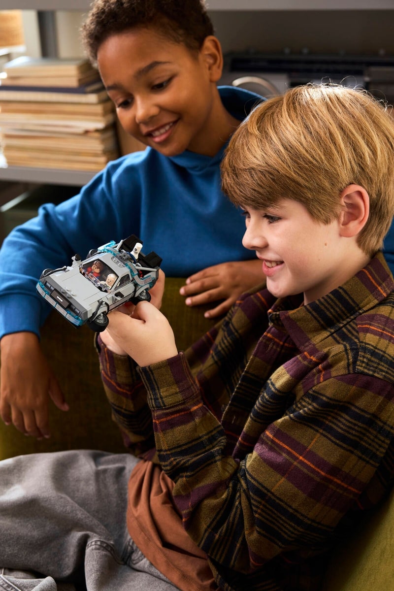 LEGO® 77256 Wehikuł czasu z Powrotu do przyszłości - zdjęcie 10