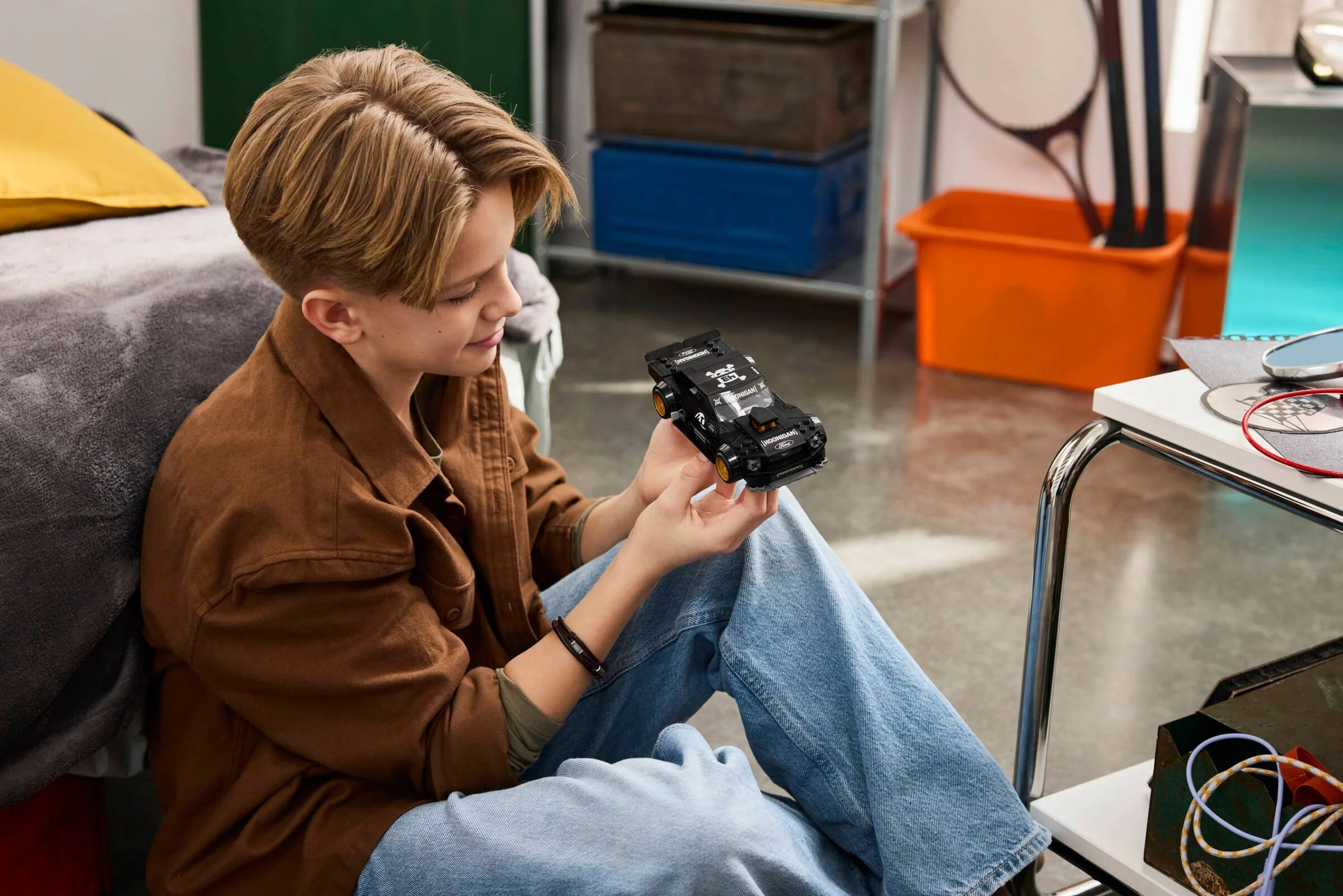 LEGO® 77262 Ken Block's 1965 Ford Mustang Hoonicorn RTR V1 - zdjęcie 6