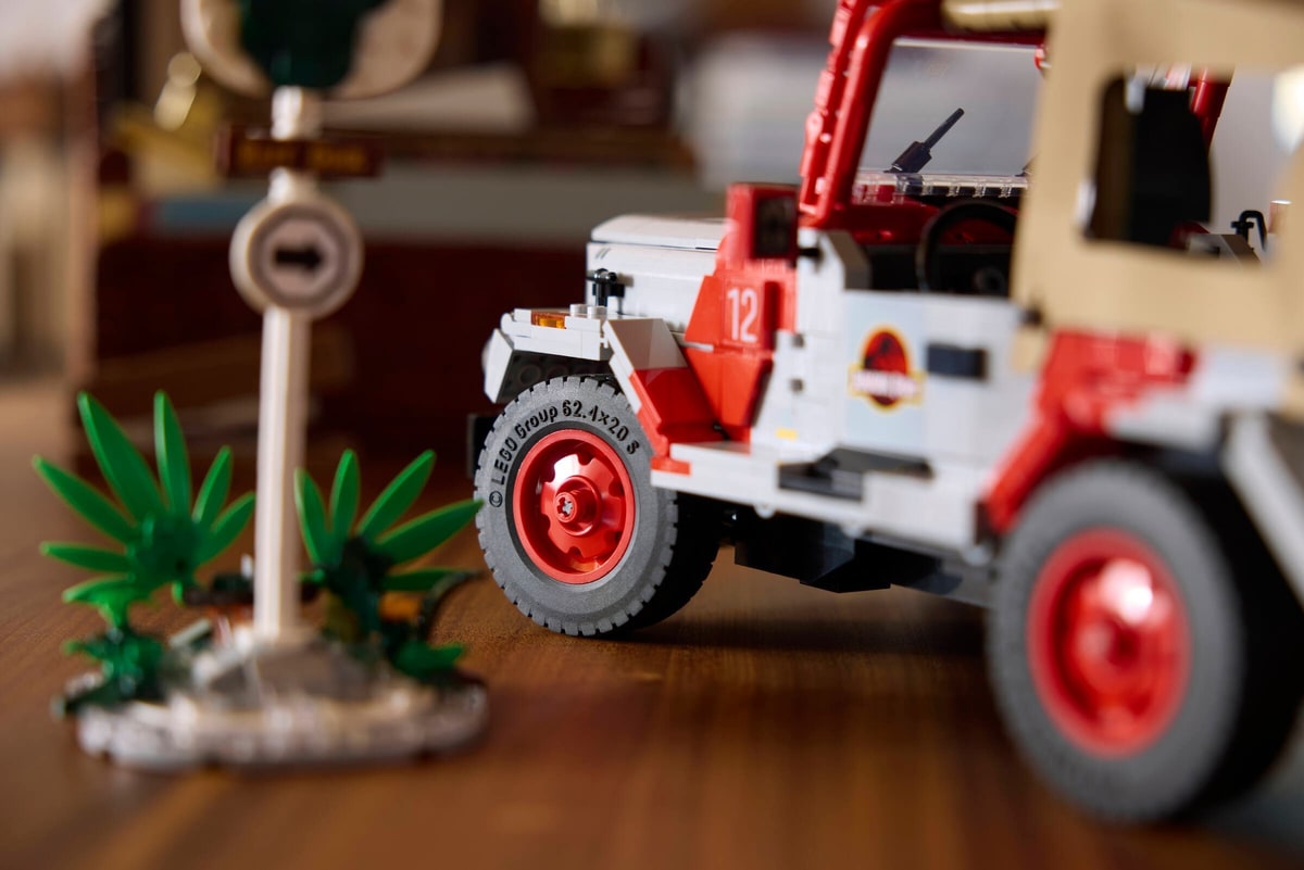 LEGO® 77984 Jurassic Park Jeep Wrangler - zdjęcie 25