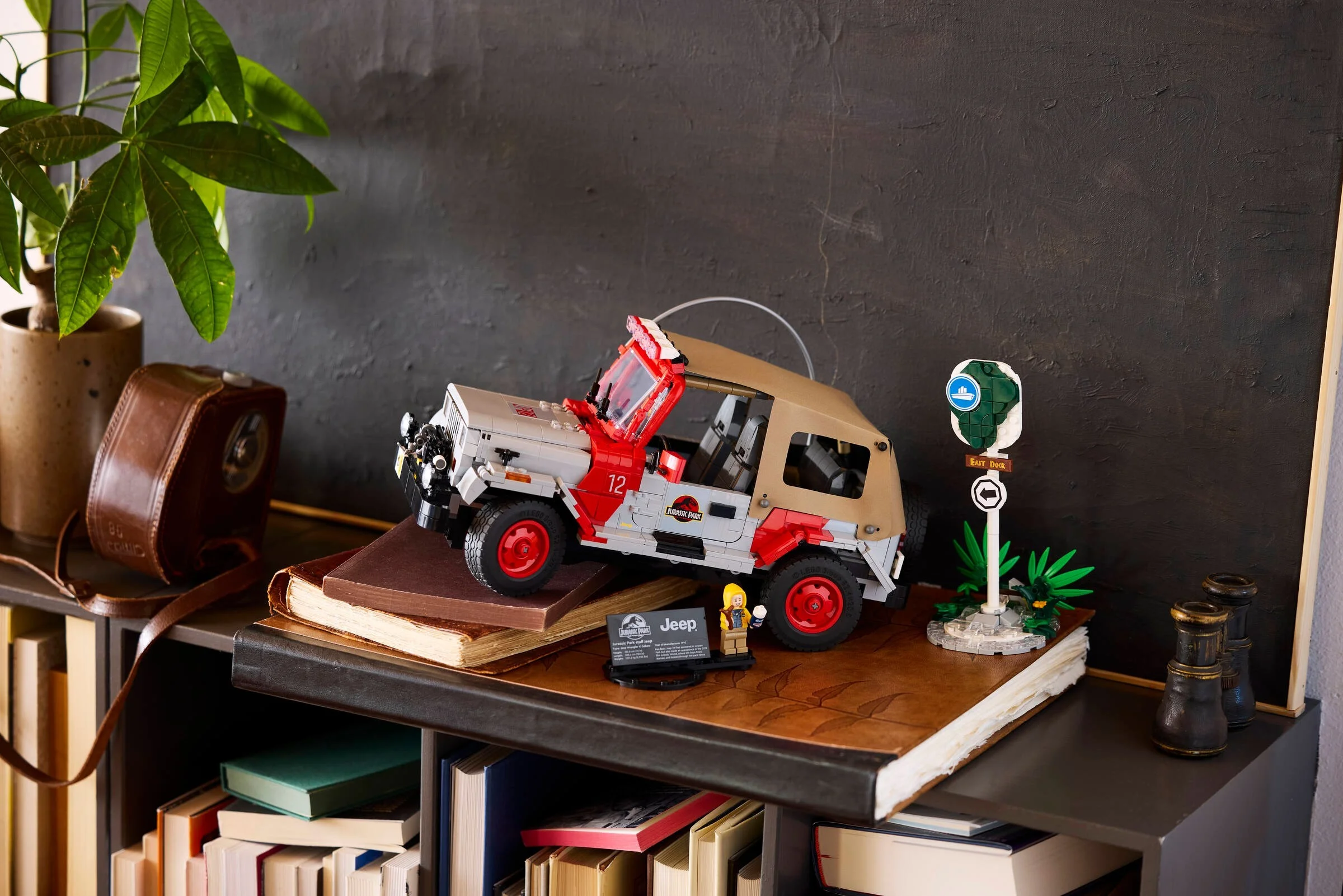 LEGO® 77984 Jurassic Park Jeep Wrangler - zdjęcie 34