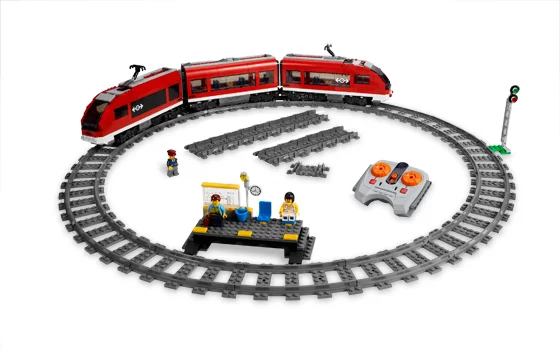 LEGO® 7938 Pociąg osobowy - zdjęcie 9