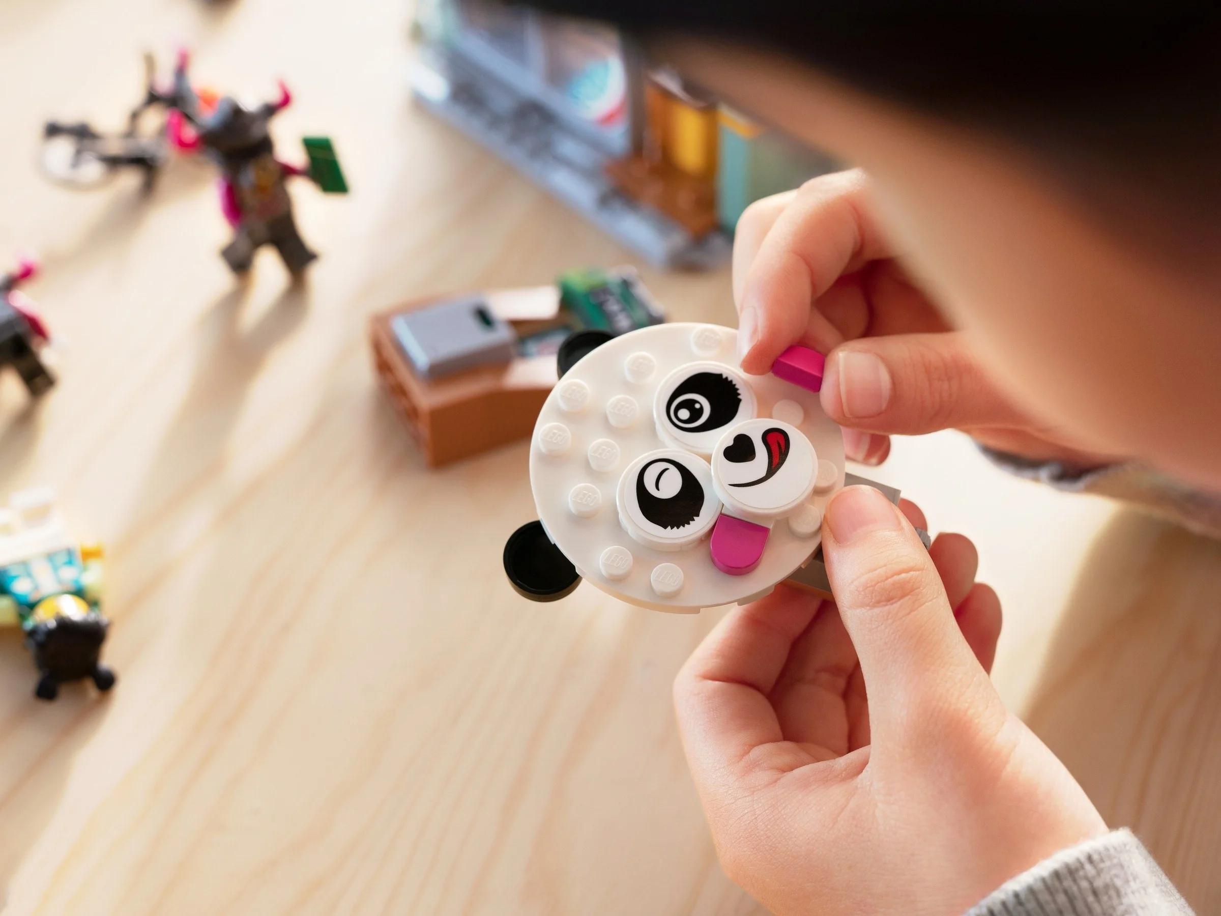 LEGO® 80011 Kid Piekielny Pojazd Red Sona - zdjęcie 7