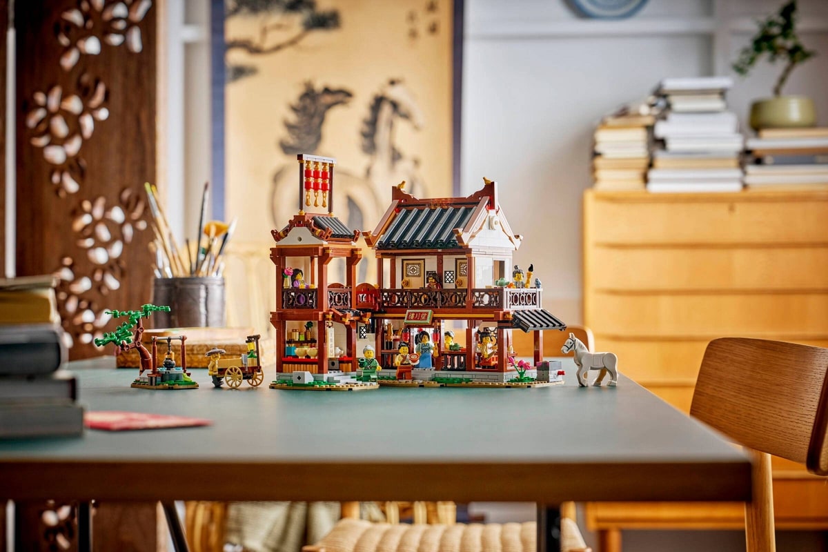 LEGO® 80121 Stary zajazd - zdjęcie 12