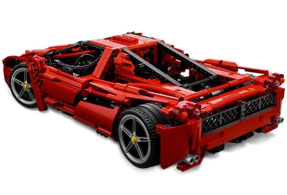 Enzo Ferrari 1:10
