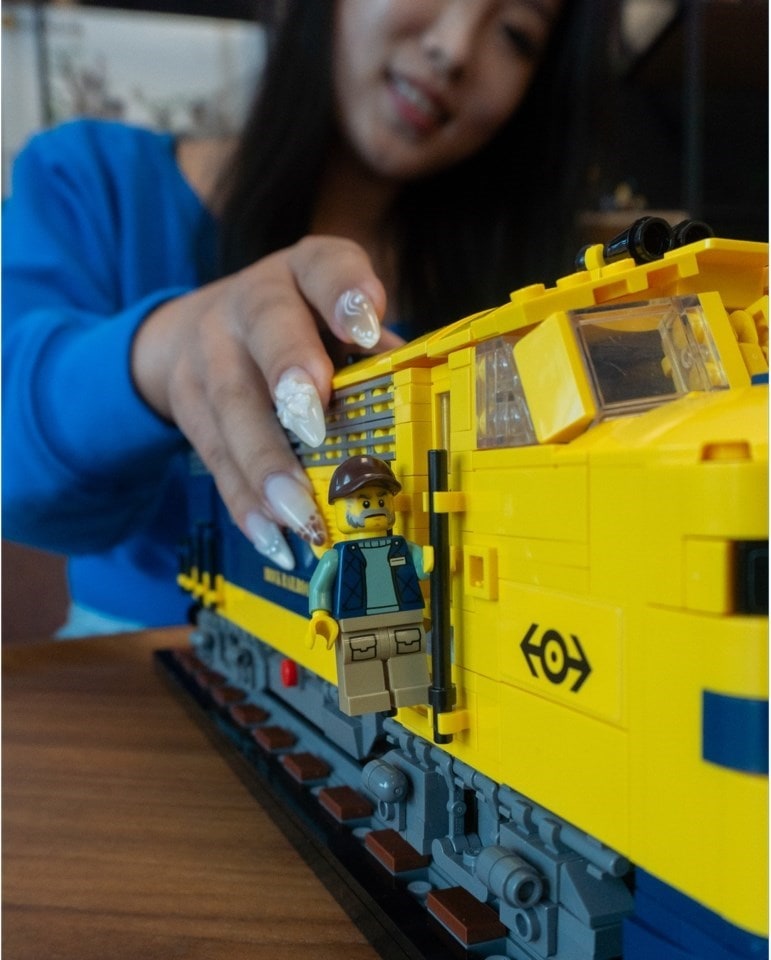 LEGO® 910066 Lokomotywa Klockowych Kolei - zdjęcie 11