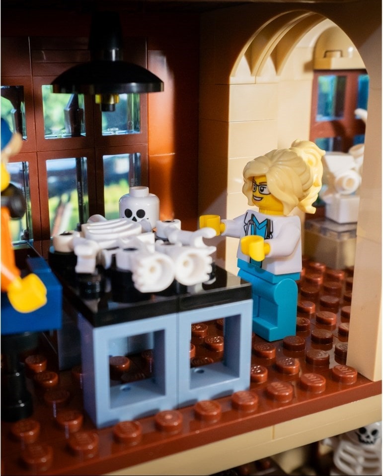 LEGO® 910068 Uniwersytet Naukowy - zdjęcie 9